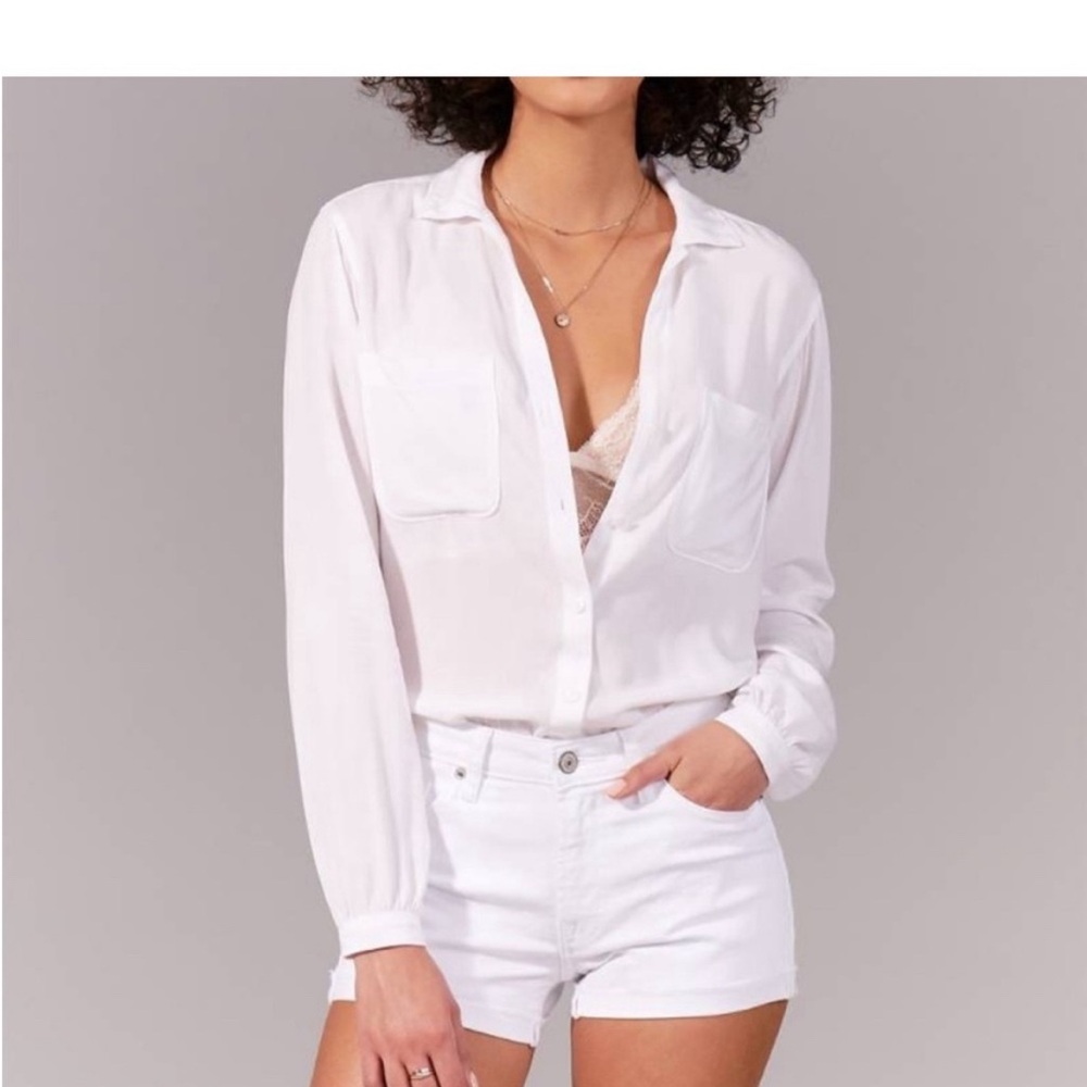 Abercrombie white denim jean shorts